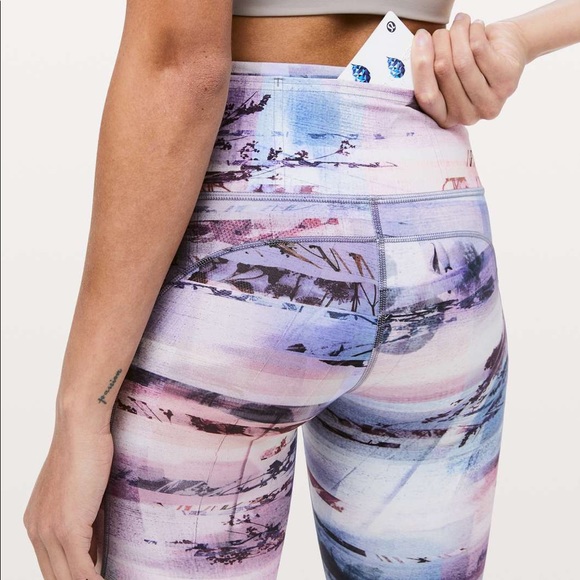 Lululemon Fast & Free Leggings - Picture 3 of 7